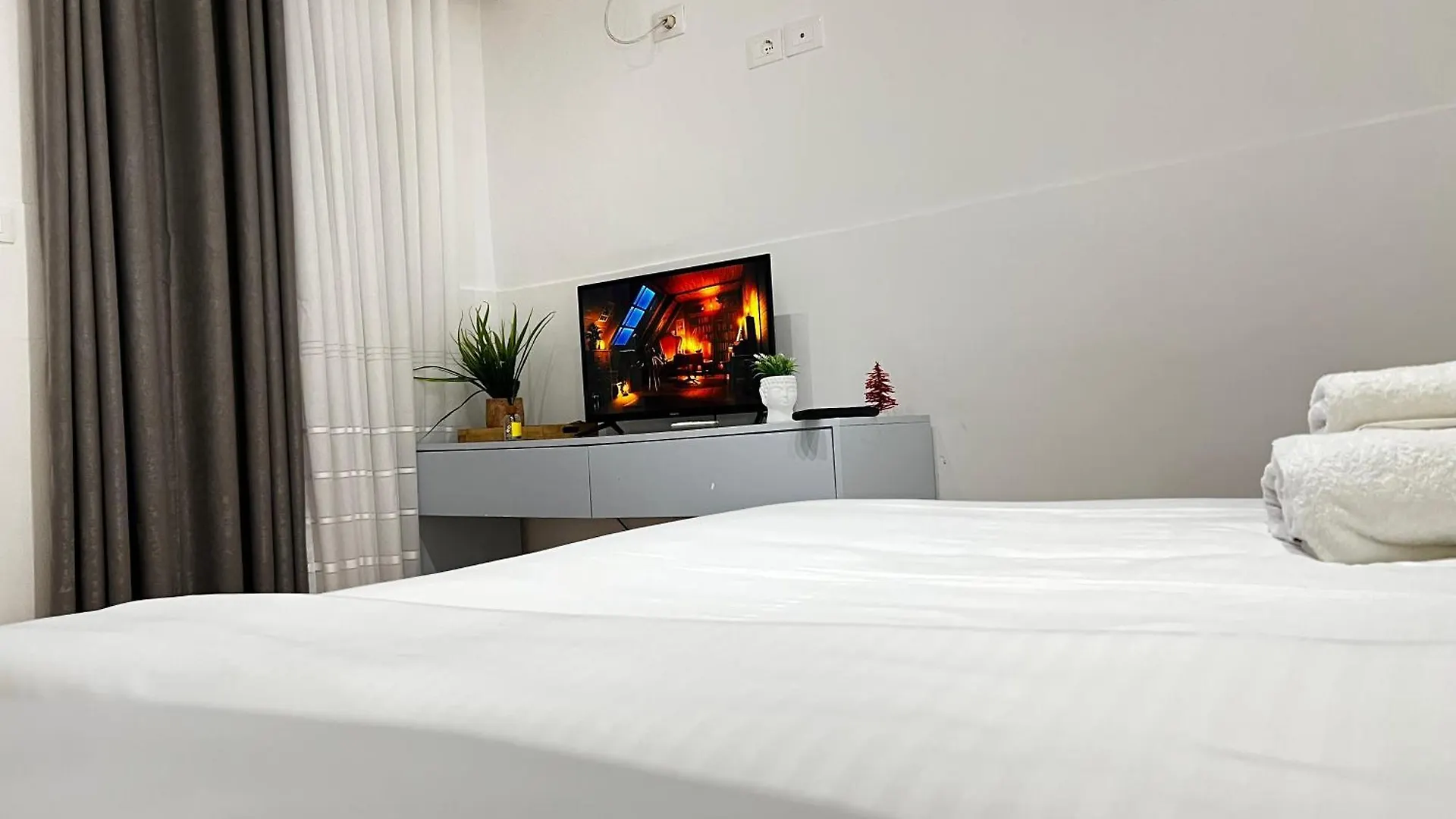 Tirana Square Hotel Albania
